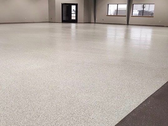 Herman-MN-Recreation-Center-flake-pt4-gray-aus-v-by-Pro-Concrete-Coatings-@proconcretecoatings-3-min